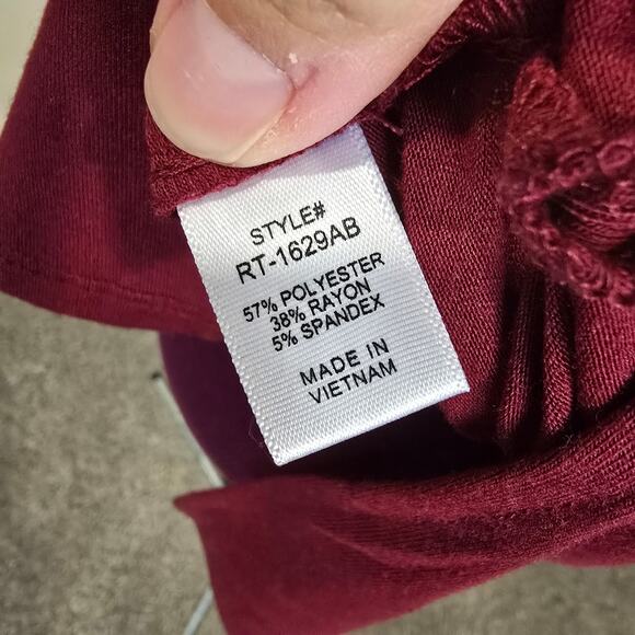 Women's Zenana Maroon Cuffed Sleeve Tunic Tee | Size Medium - Picture 11 of 11